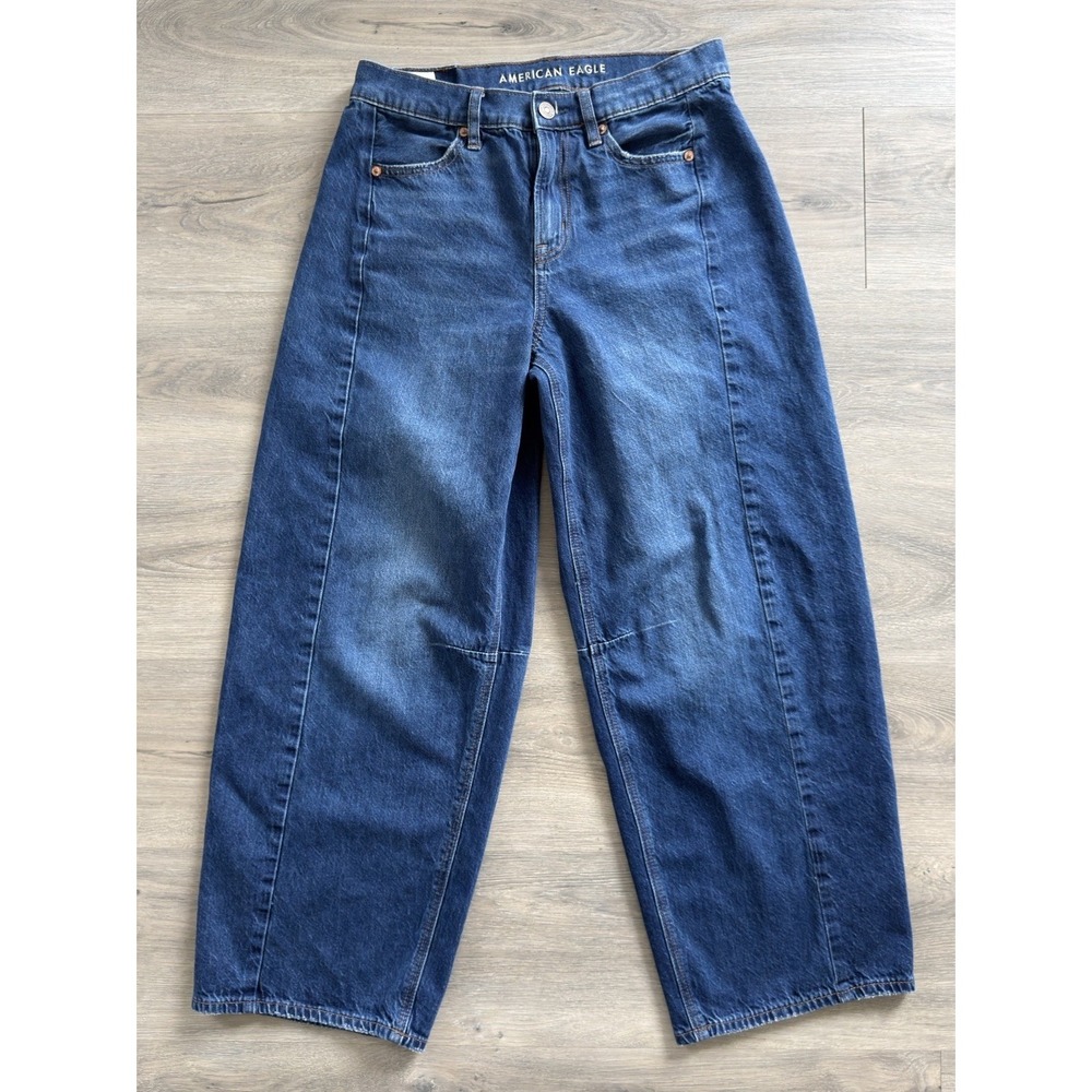 American Eagle Women's Dreamy Drape Barrel Jeans Blue Strigid Casual Size 0